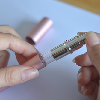 1835900247391.png 5ml perfume bottle, portable perfume spray bottle, aluminum perfume bottle, travel high-end cosmetics empty bottle.