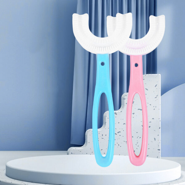 6771b787-d080-4e20-b9e2-f97ccc5d7933-1.jpg Children's U-shaped Food Grade Soft Rubber Toothbrush