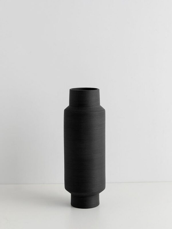 990661776700.jpg Ceramic vase